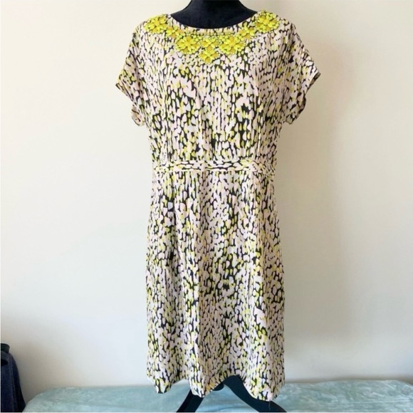 Boden Muticolor Petal Print Jeweled Cara Dress Women’s Size 12 - Picture 1 of 9